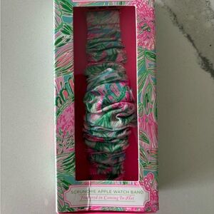Lilly Pulitzer Apple Watch band in “coming in hot”